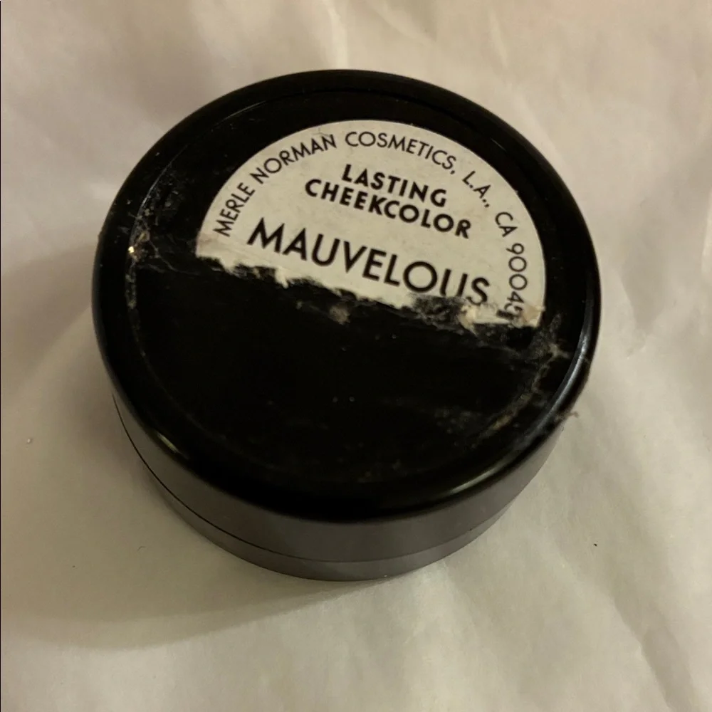 Merle Norman Lasting Cheek color Mauvelous Blush Trial size